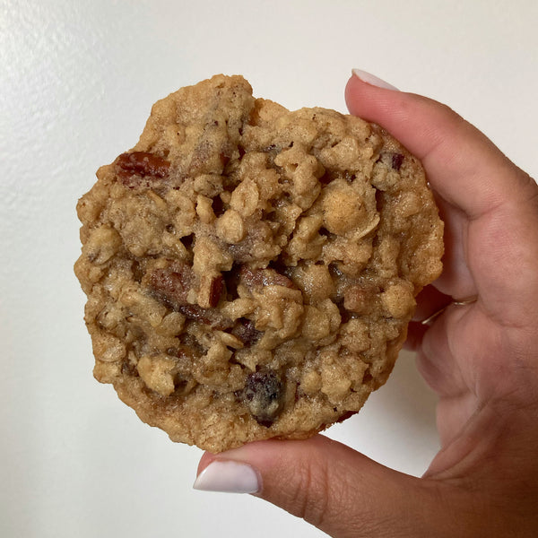 Oatmeal Cookies with Cranberry & Pecans