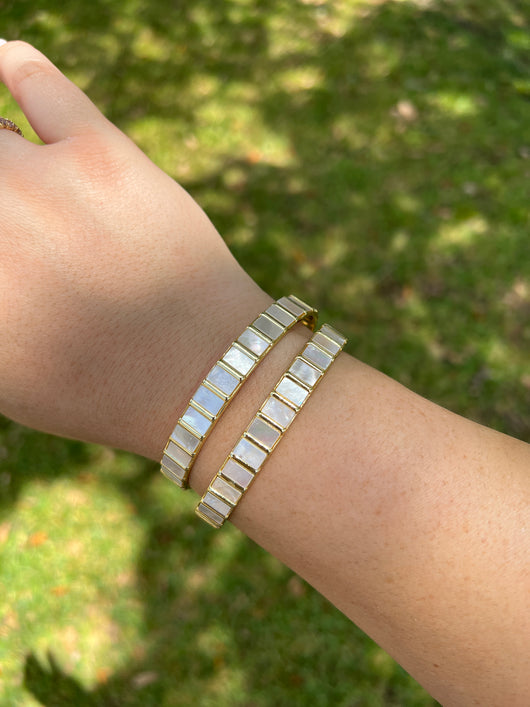 Pearly Cuff